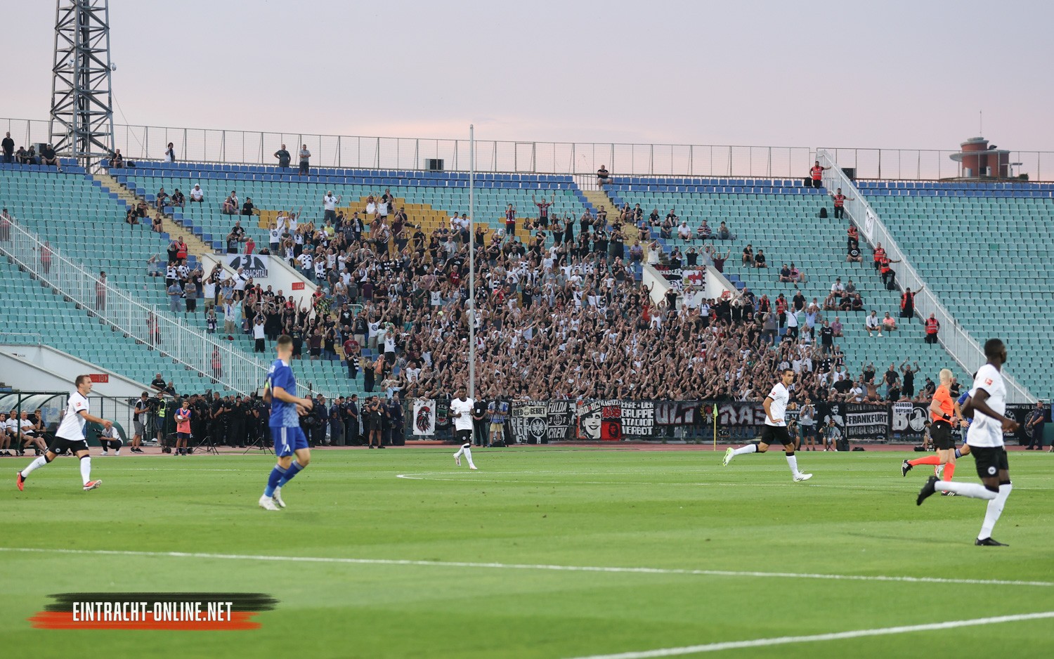 22-23-levski-sofia-eintracht-frankfurt-009.jpg